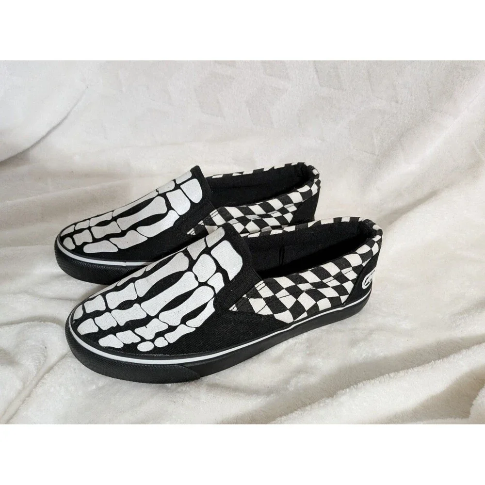 Youth Skeleton UNLTD Shoes - Size 2